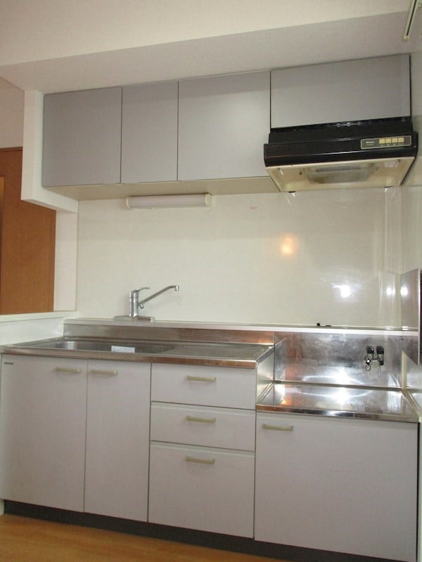  エストフォーレ16II