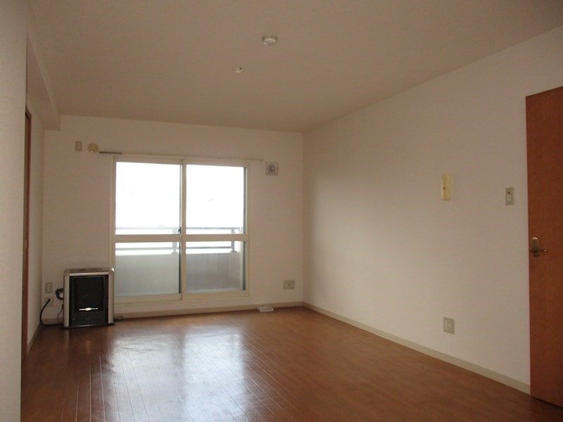  エストフォーレ16II