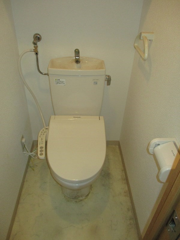  エストフォーレ16II