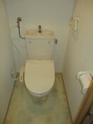  エストフォーレ16II