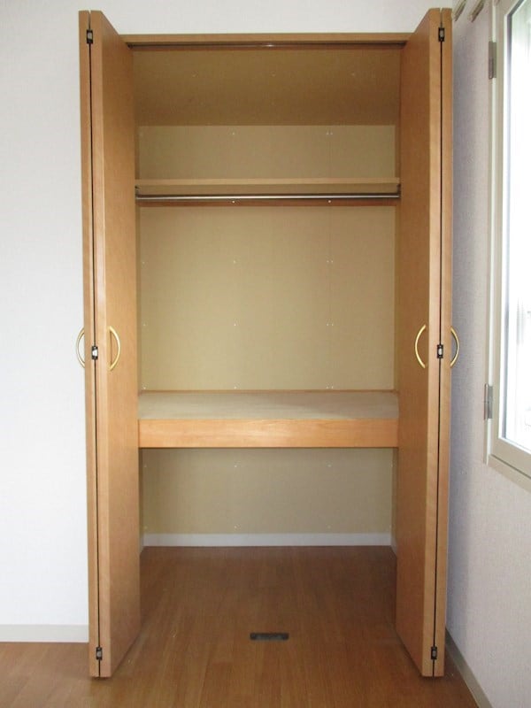  エストフォーレ16II