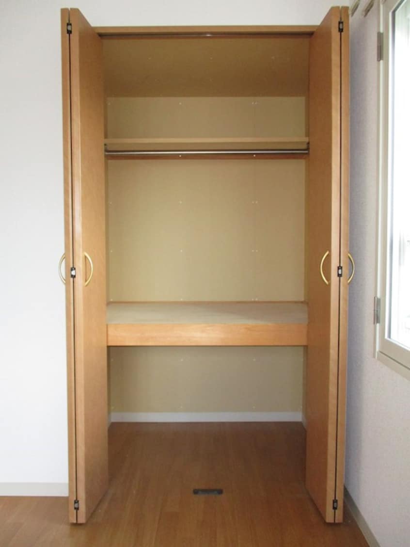  エストフォーレ16II