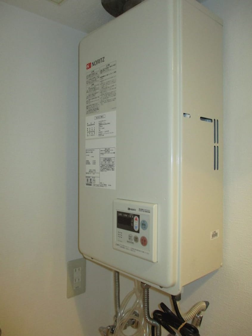  エストフォーレ16II