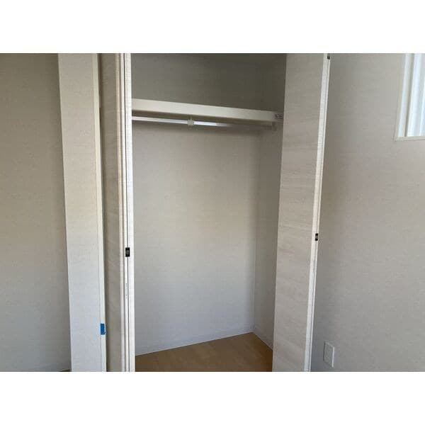  メニーズコート創成プレミア