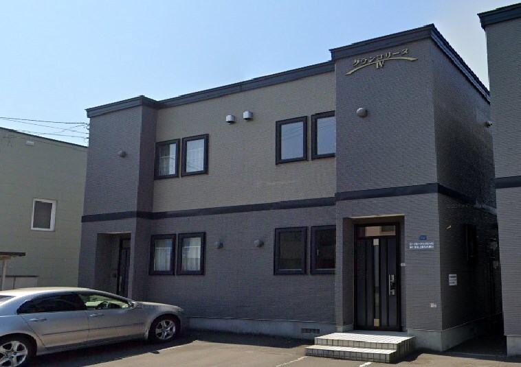  グランコリーヌIV 102