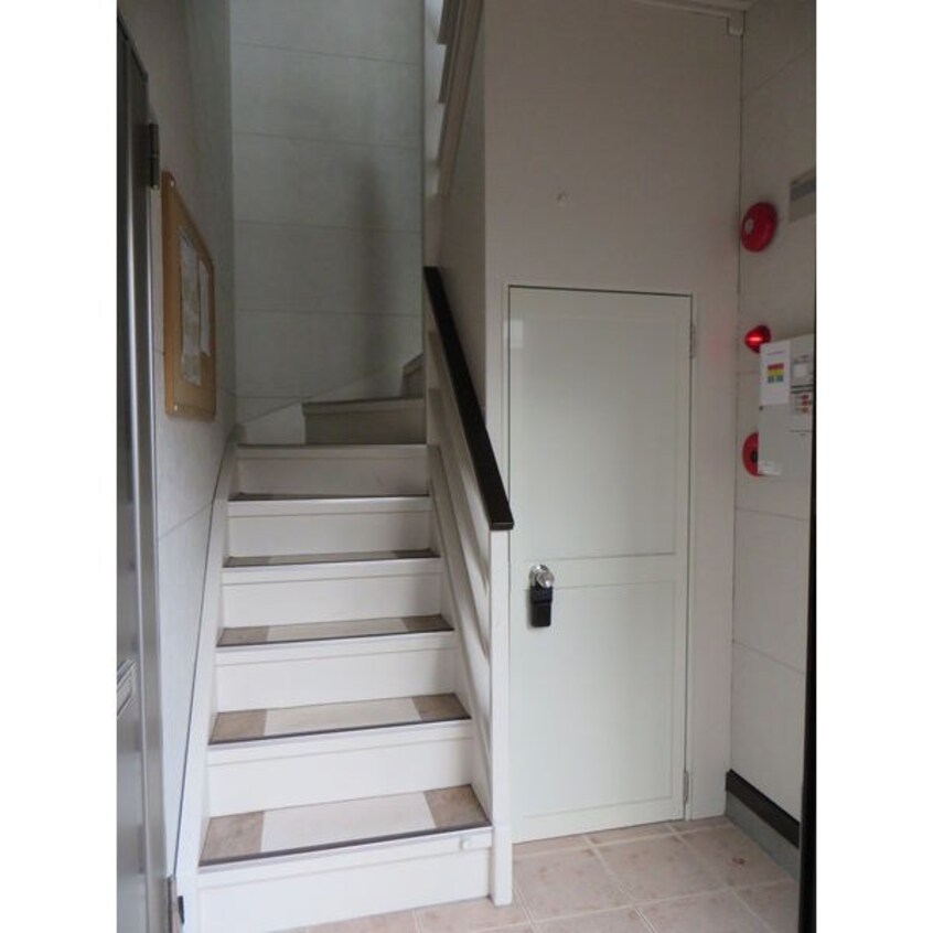  ルミエール麻生町５