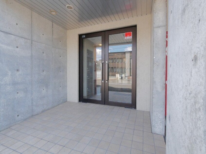  イリオスエフタ