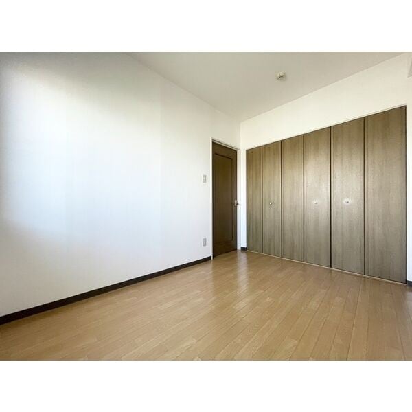  東海プラザ白石