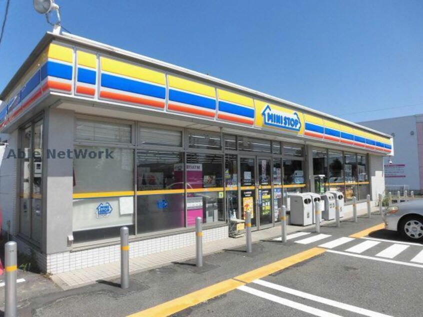 ミニストップ小牧原新田店(コンビニ)まで450m エステートプラムＣ棟