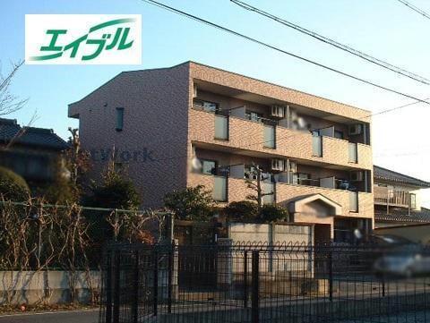  クリスタル・タウン中央