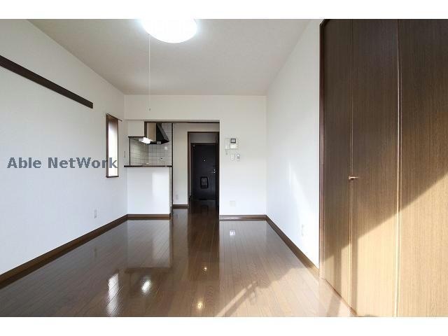  クリスタル・タウン中央