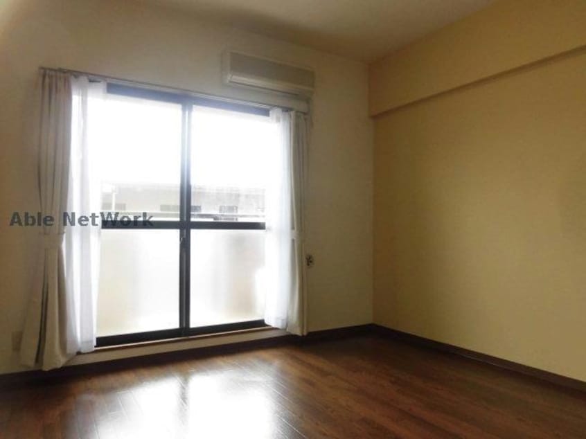  マ・メゾン小牧原　北館