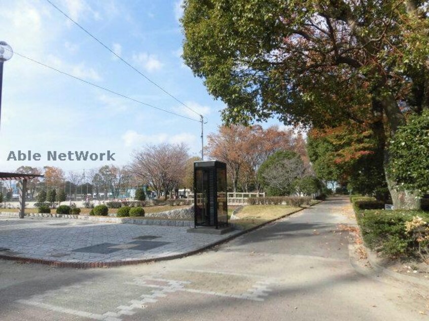 市之久田中央公園(公園)まで1032m プリミエールエデン