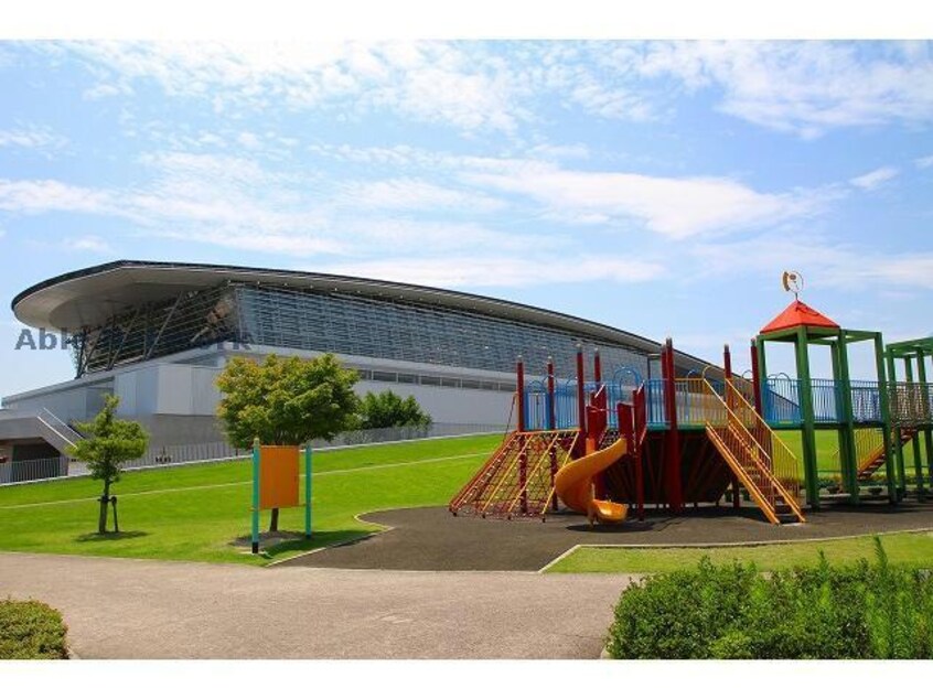 小牧市スポーツ公園(公園)まで649m ベスタ