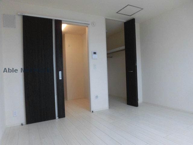 ※参考画像 ティアラ・T