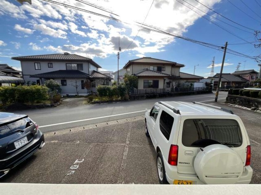  太多線/美濃川合駅 徒歩1分 1階 築32年