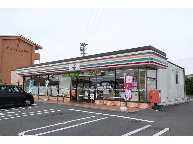 セブンイレブン可児広見伊川店(コンビニ)まで458m マーサ21