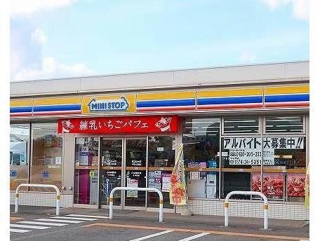 ミニストップ可児土田渡店(コンビニ)まで801m アバンツァ－ト　Ｂ