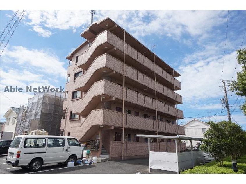  ルースヤハタ