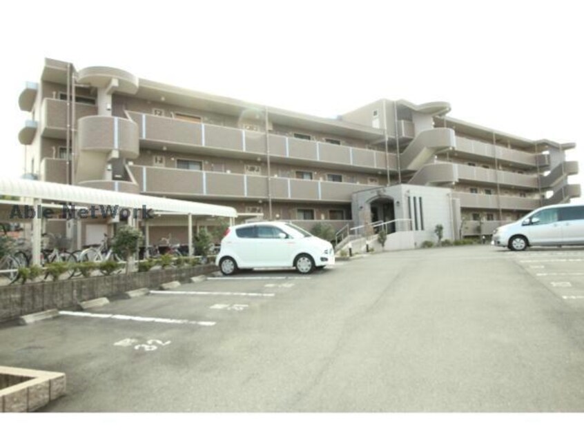  ベルフラワー参番館