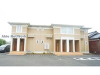 クローバー嶺田