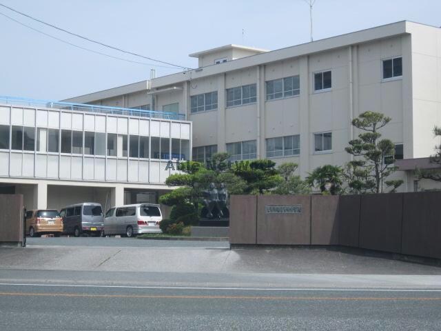 袋井市立袋井南中学校(中学校/中等教育学校)まで2002m 東海道本線/愛野駅 徒歩7分 2階 築19年