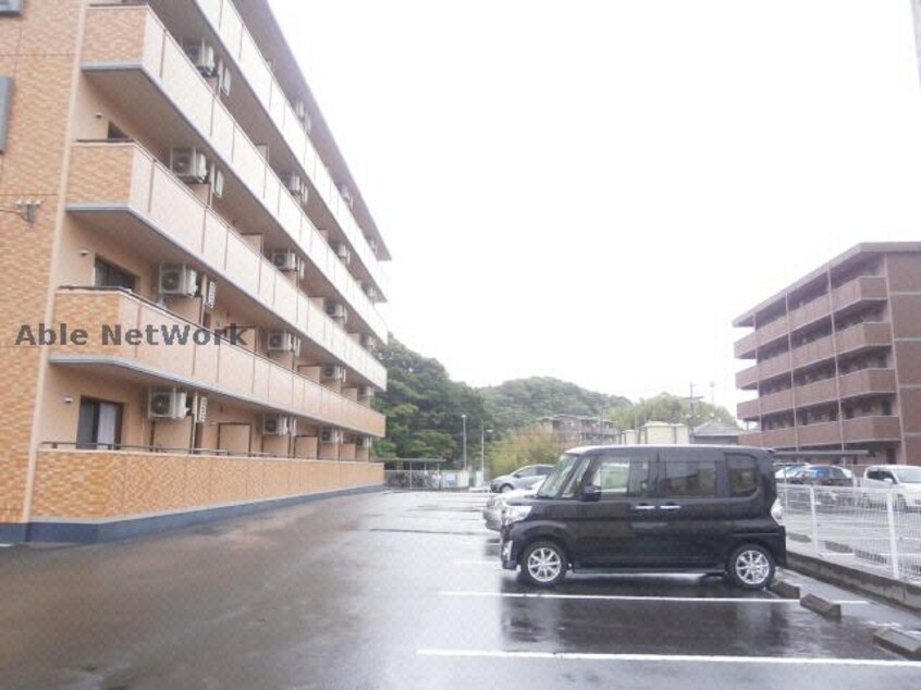  東海道本線/掛川駅 車移動　8分2.6km 1階 築17年