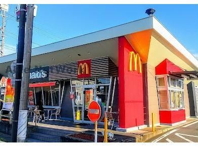 マクドナルド菊川店(ファストフード)まで1833m メゾン・オー　スリー