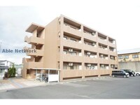 シーダーイースト