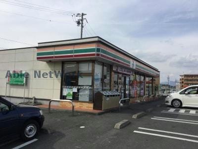 セブンイレブン菊川加茂店(コンビニ)まで654m エル・ブルー