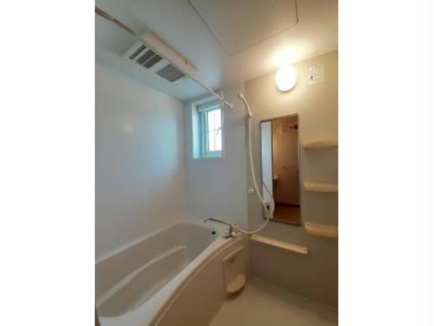  メゾン・ドゥ・アベェニールB