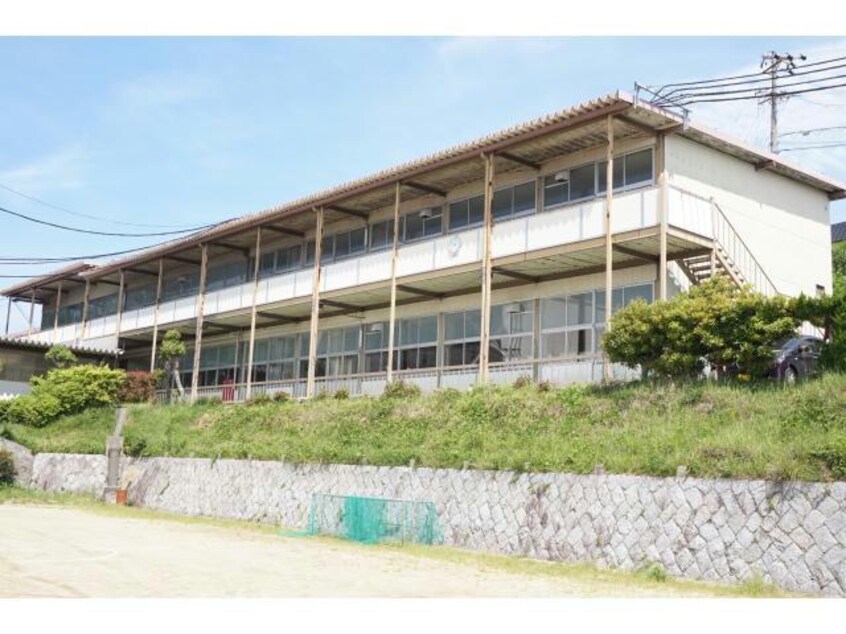 蒲郡市立塩津中学校(中学校/中等教育学校)まで928m ディアコート桜