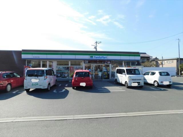 ファミリーマート豊川御津大草店(コンビニ)まで1120m メルヴェイユ・UiB