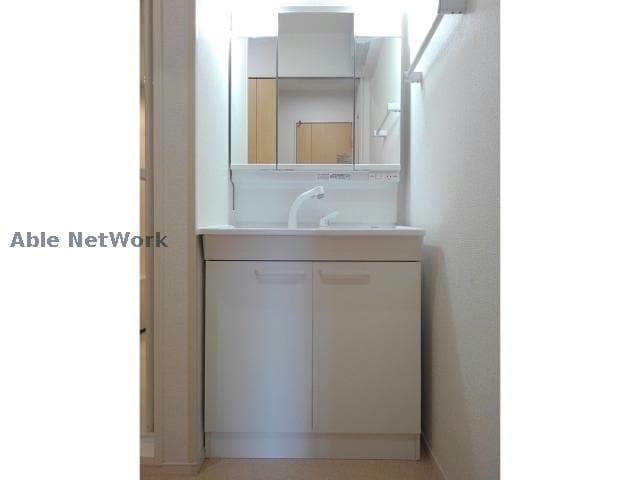  アイリス宮成　B