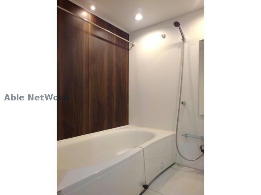  アイリス宮成　B