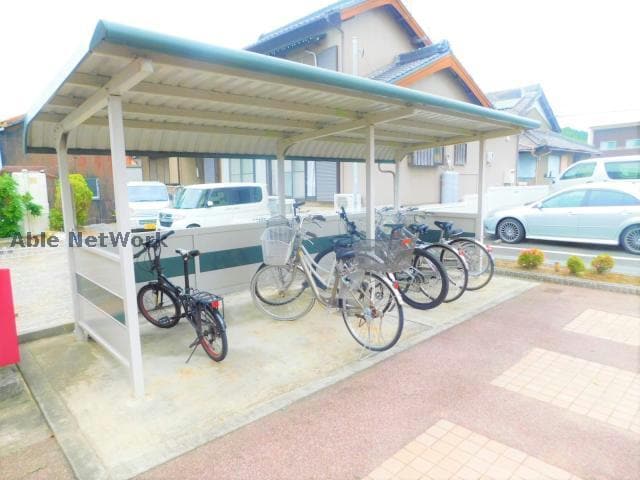  ラピシアＢ