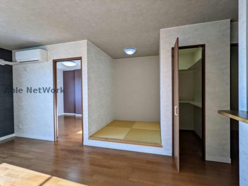 畳コーナー Riviest（リヴィエスト）