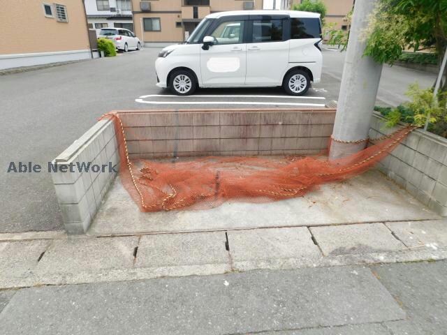 敷地内ごみ置き場 ウィルモア蔵子C棟