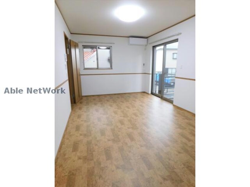 リビング13.8帖 シャ・シアン