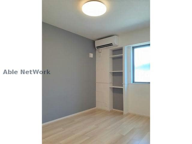  メゾン　ネモフィラ