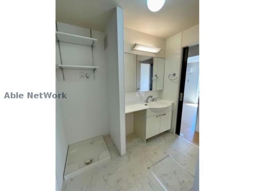  カーサ　メディオ