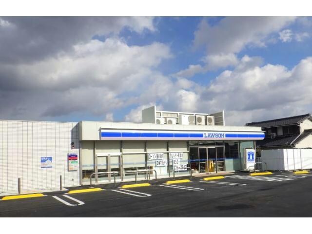 ローソン豊川御油町店(コンビニ)まで918m パインアベニューⅡ