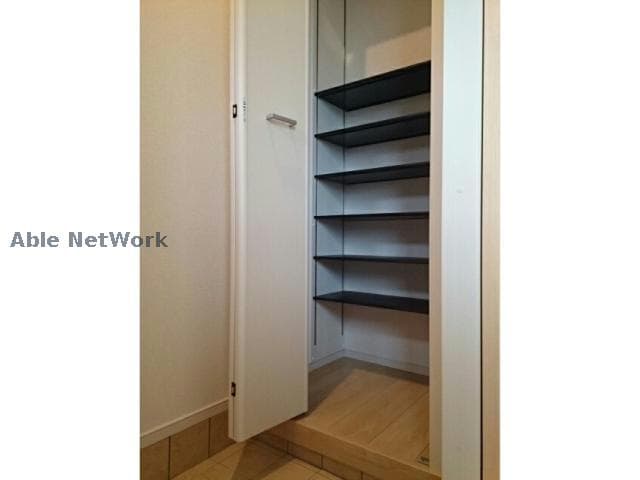  レインボー國府　B