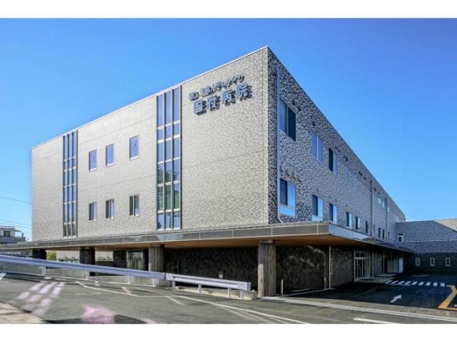 仁斎会国府病院(病院)まで891m ドリッテ　シュロス