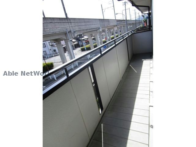  シャンテラヴィ八幡　S棟