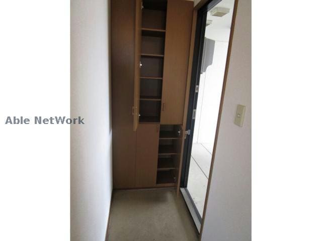  シャンテラヴィ八幡　S棟