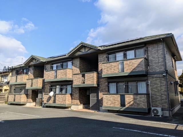  メゾン・ド・プルメリア　A