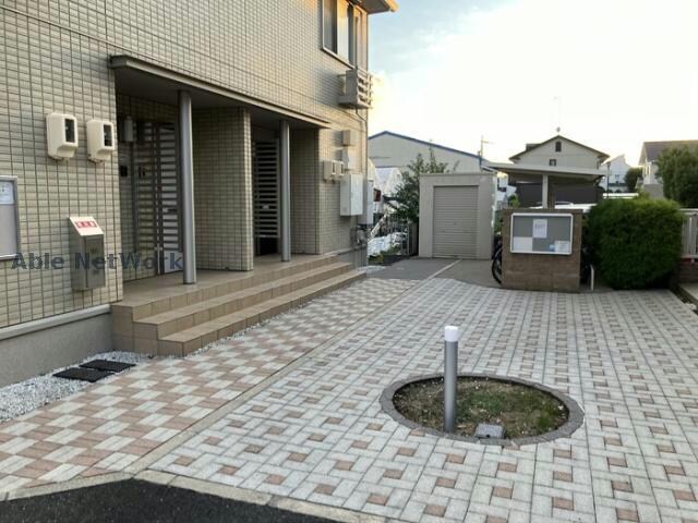  ベリーヴィレッジ　C棟