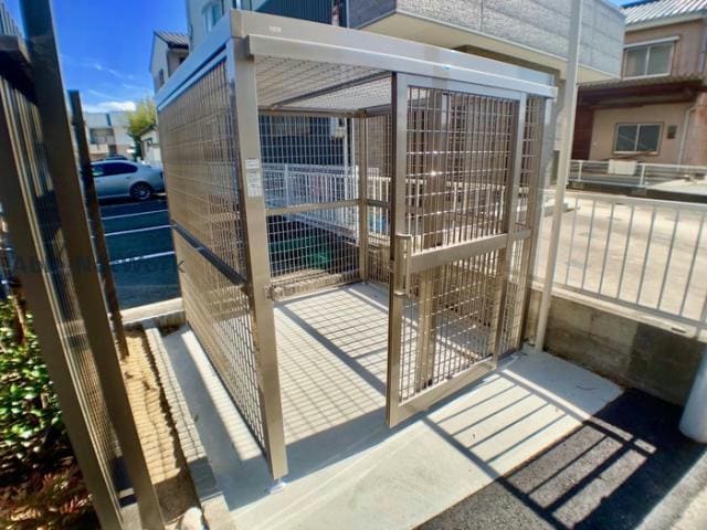 敷地内ゴミ置き場 ヴィラ・ロワイヤル　六番館