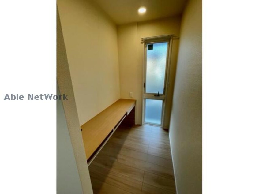 デスクスペース オッツいなり